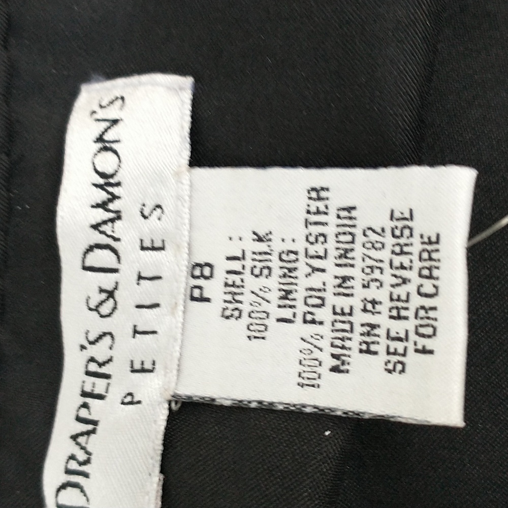 New--Beautiful Tapestry Silk Jacket! - Picture 11 of 16